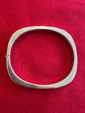 Sterling Silver Hinged Soft Square Bangle Bracelet